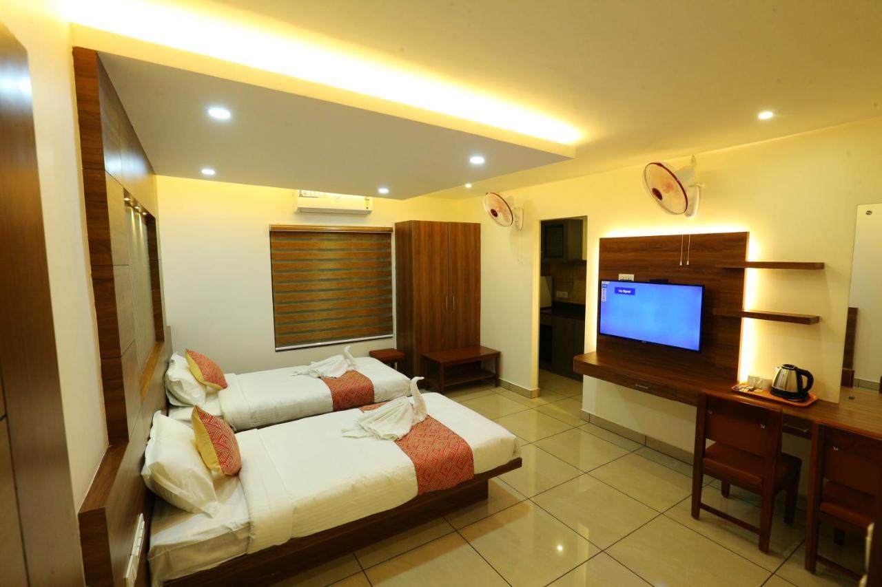 Ahlan Luxury Rooms Kochi المظهر الخارجي الصورة